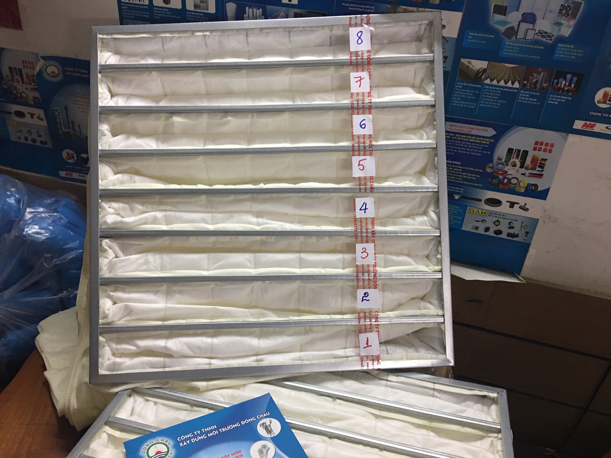 phân phối giá sỉ Khung lọc khí medium 8 túi