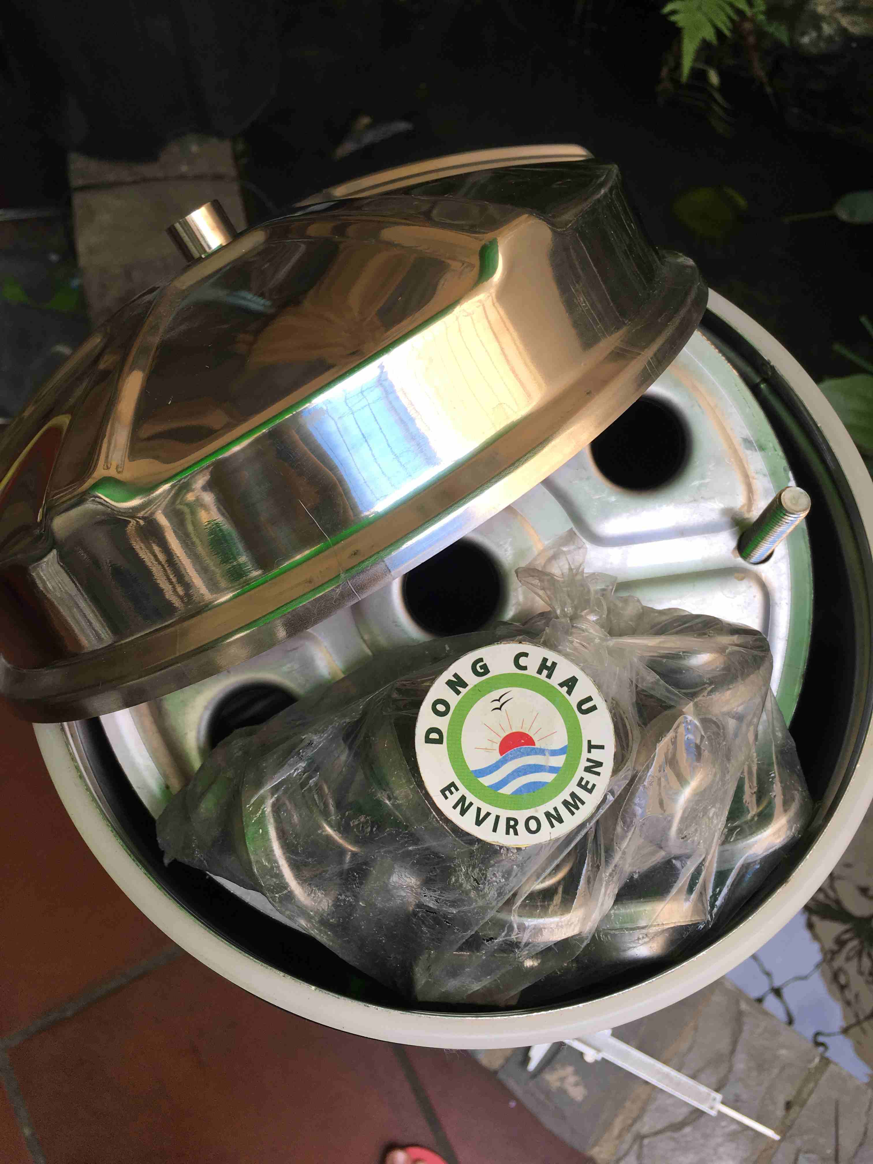 chi tiết phụ kiện bên trong Bình lọc 7 lõi 20 inch DOE Trung Quốc