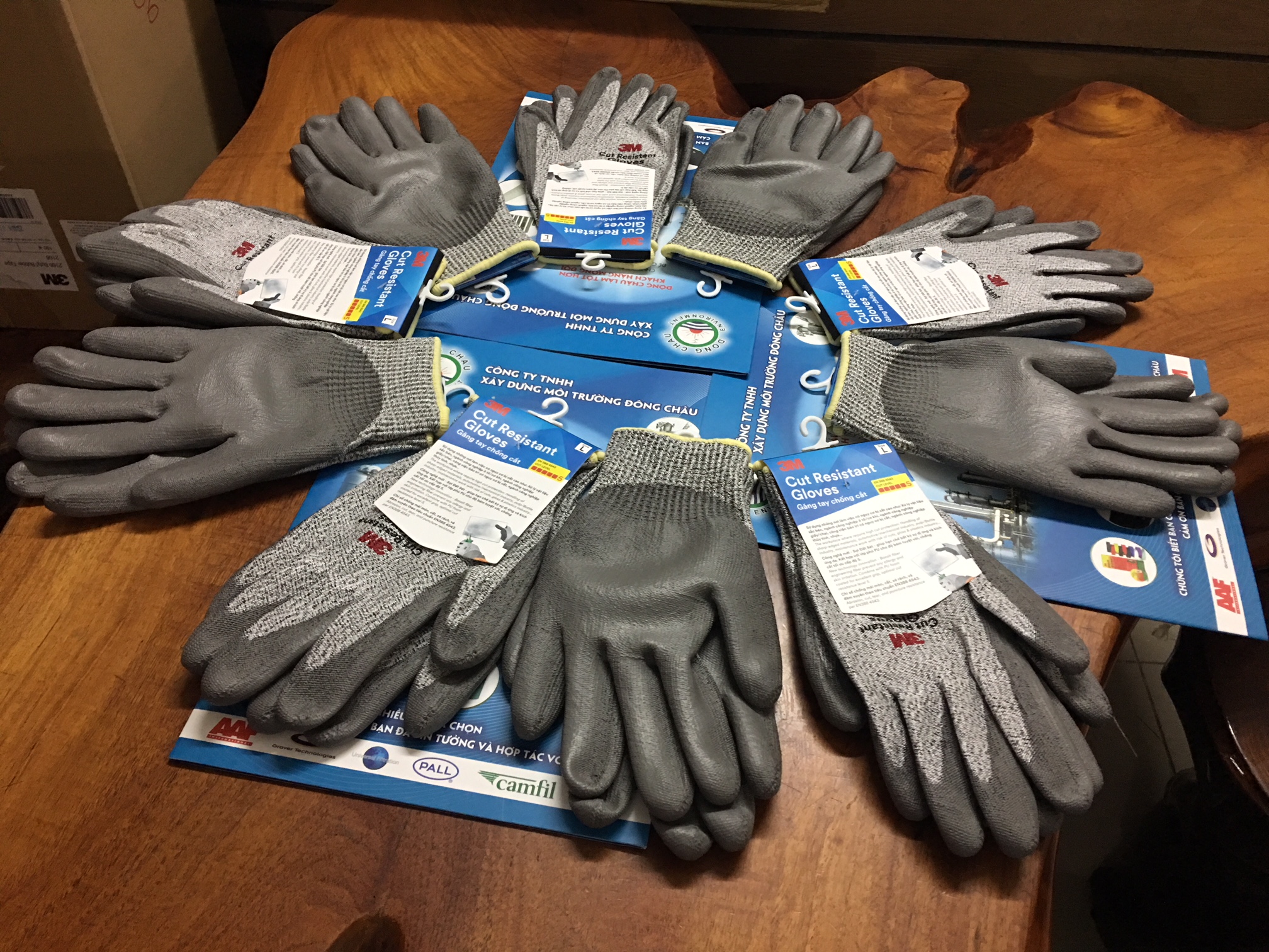 phân phối giá sỉ Găng tay chống cắt 3M cấp độ 5