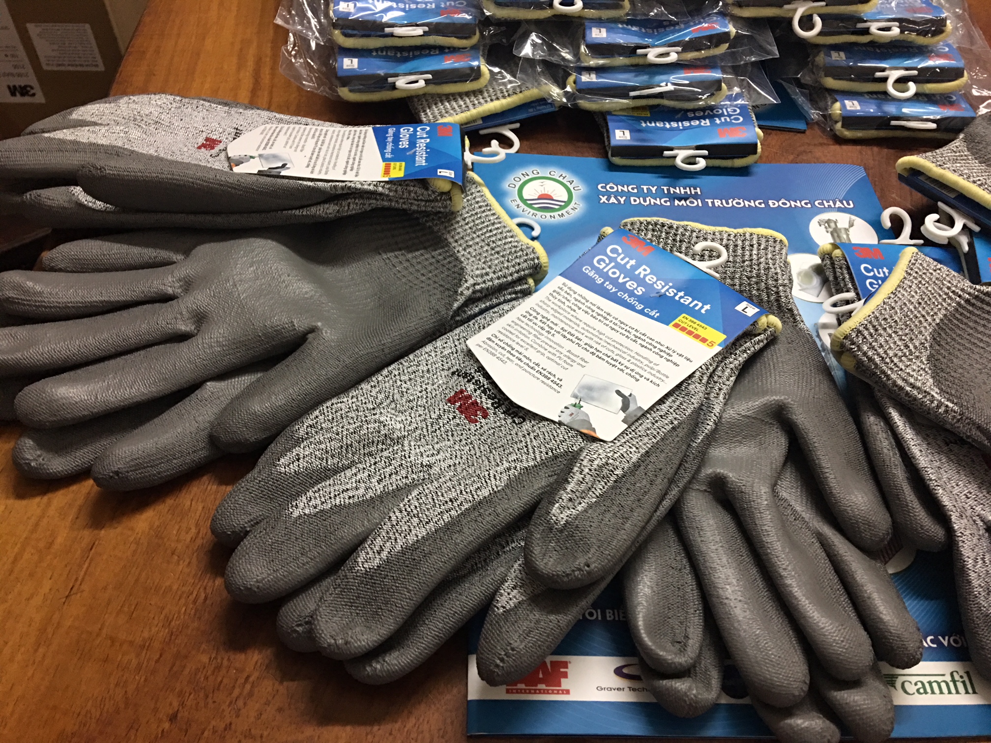 liên hệ đông châu phân phối Găng tay chống cắt 3M cấp độ 5