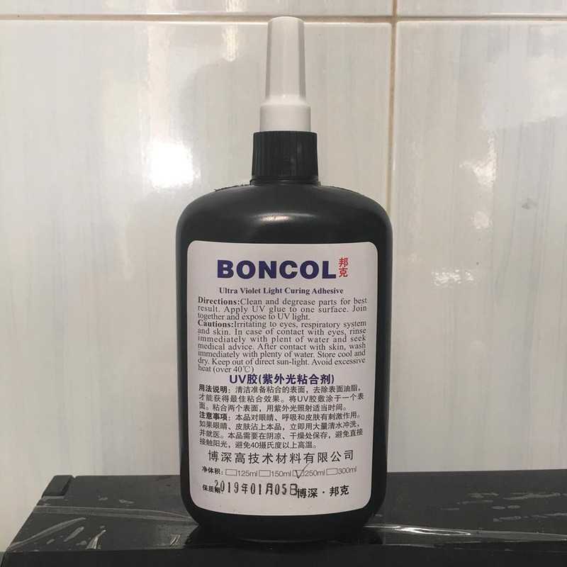 mặt sau chai keo boncol 101 250ml