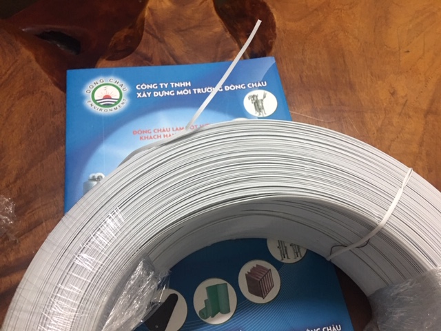 cọng kèm gia công cho khẩu trang đeo trên mặt 3M