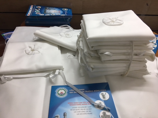 đóng gói giao hàng giá sỉ Tấm Vải Ép Bùn Khung Bản Đục Lỗ Trên Các Cạnh