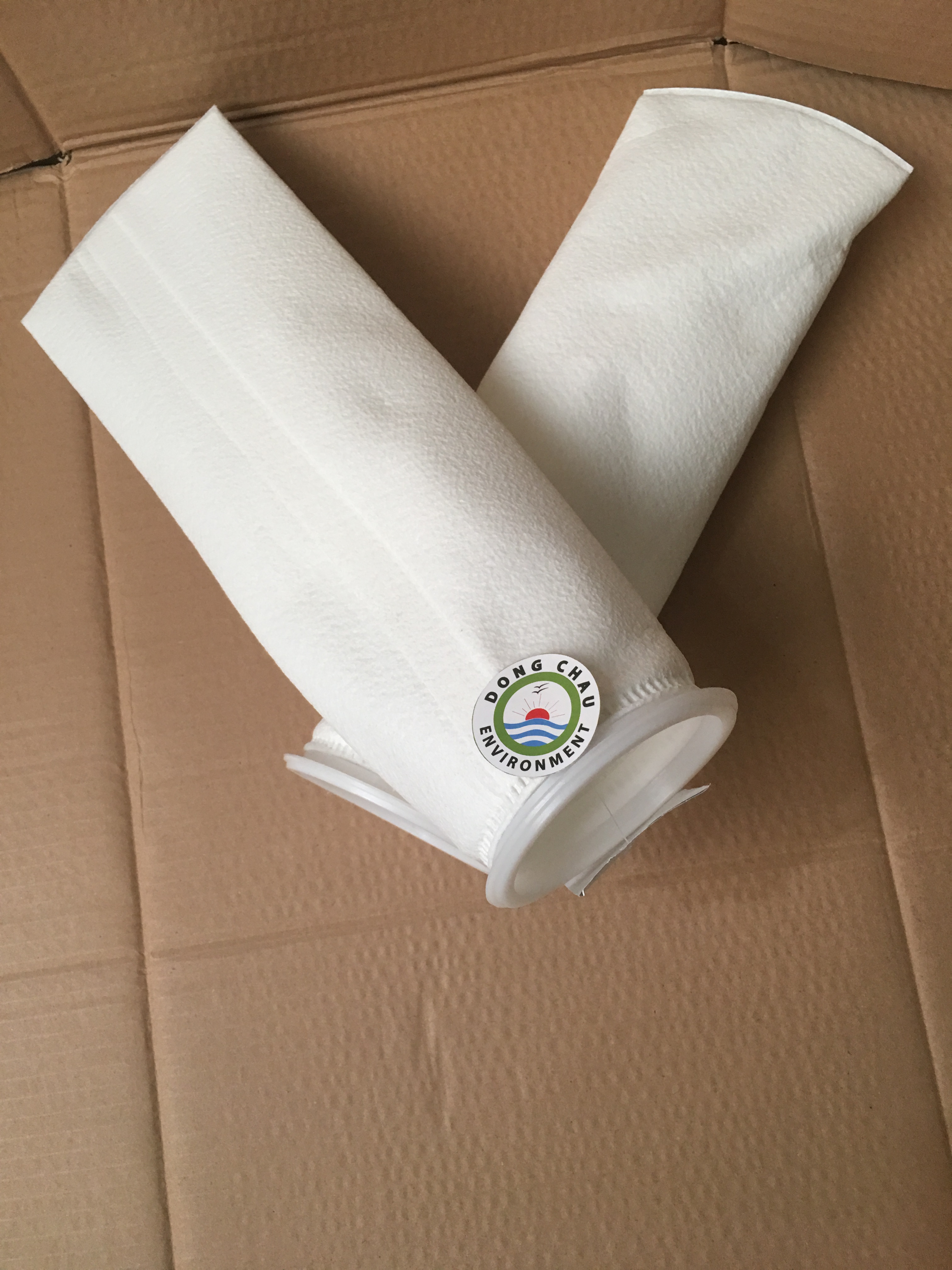 Đông Châu là địa chỉ cung cấp vật liệu lọc và đèn khử trùng cho nhà nuôi cá quy mô công nghiệp