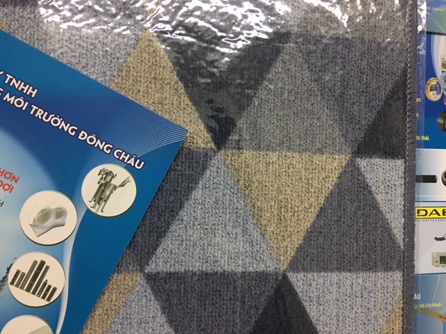 thảm lót sàn cao cấp 3M hình tam giác