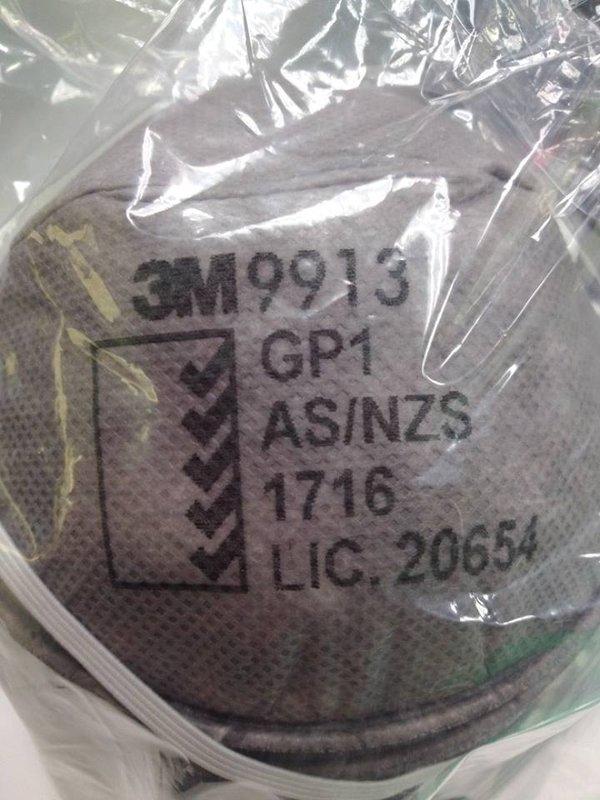 Khẩu trang hấp thụ hơi hữu cơ 3M 9913