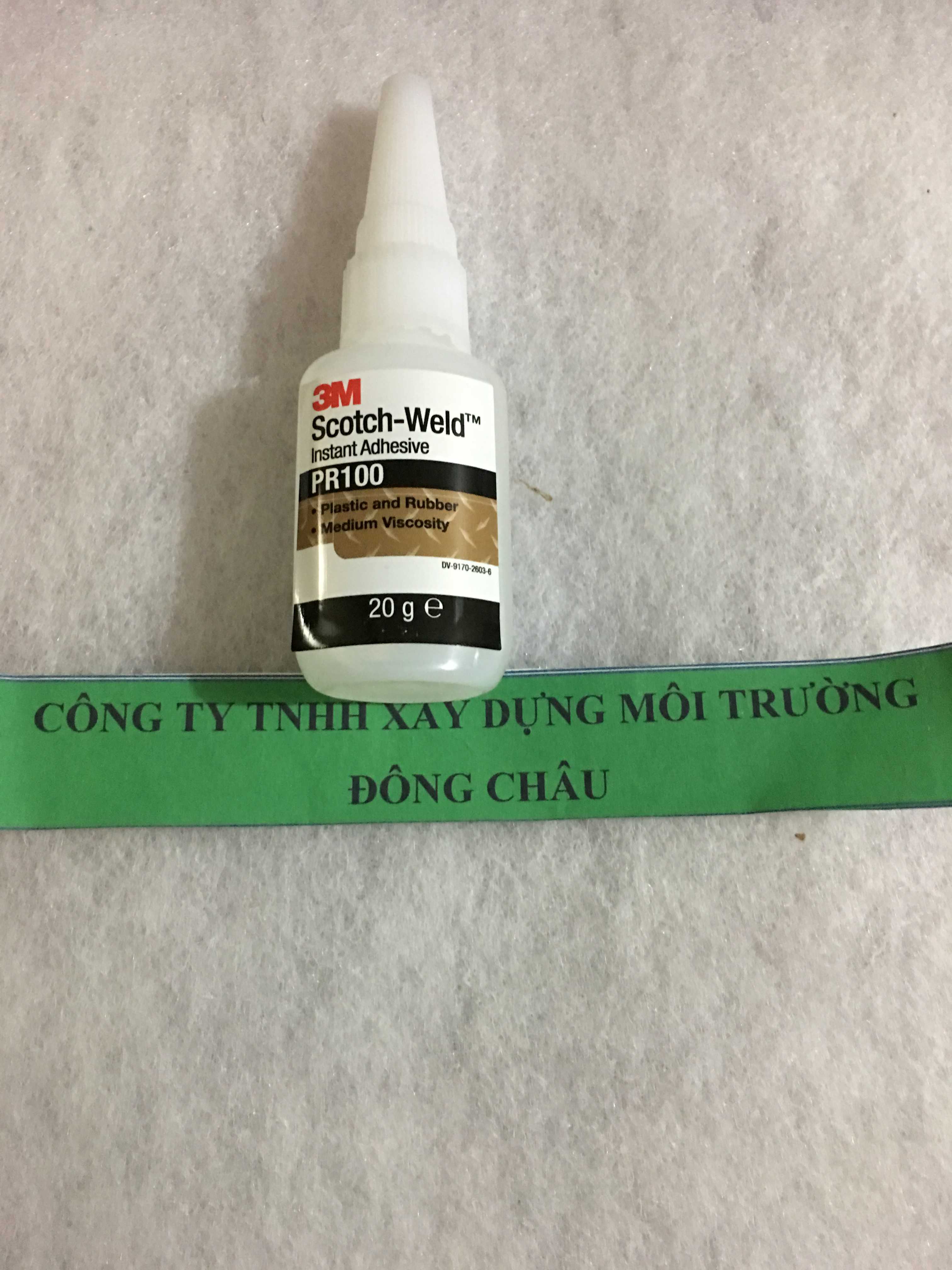 Keo dính dạng xịt dán vải, nhựa, giấy, cao su 3M PR100