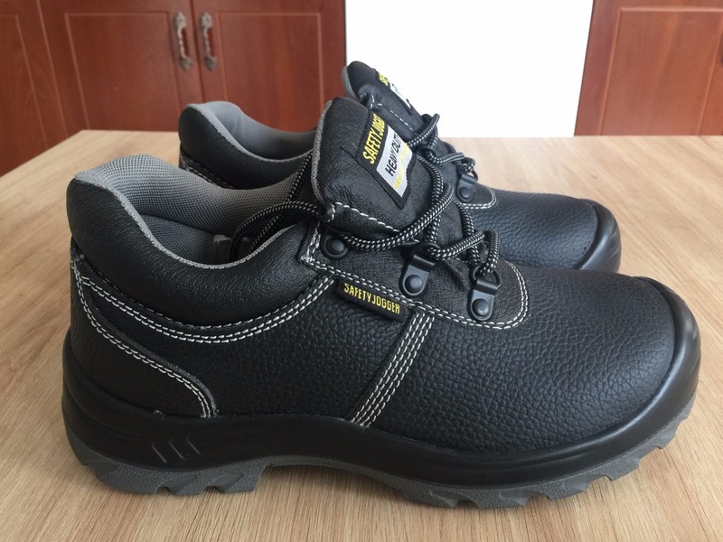 Giày BHLD bảo vệ chân chống trượt Jogger BestBoy