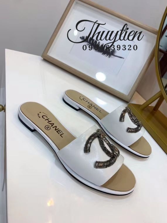 Bán Dép Lê Hiệu Chanel Vip Đính Đá - Shop Sỉ Giày Dép Uy Tín Q3 Tphcm