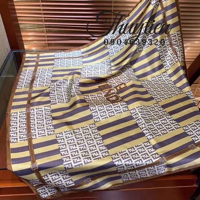 Bán Buôn Khăn Quàng Cổ Fendi Cao Cấp - Phụ Kiện Hàng Hiệu