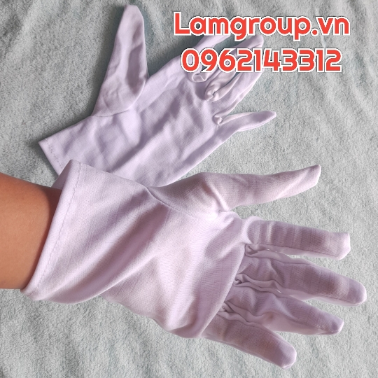 Găng Tay Vải Trắng Cho Công Nhân Lao Động Khu Chế Xuất Găng Tay Vải Trắng Cho Công Nhân Lao Động Khu Chế Xuất