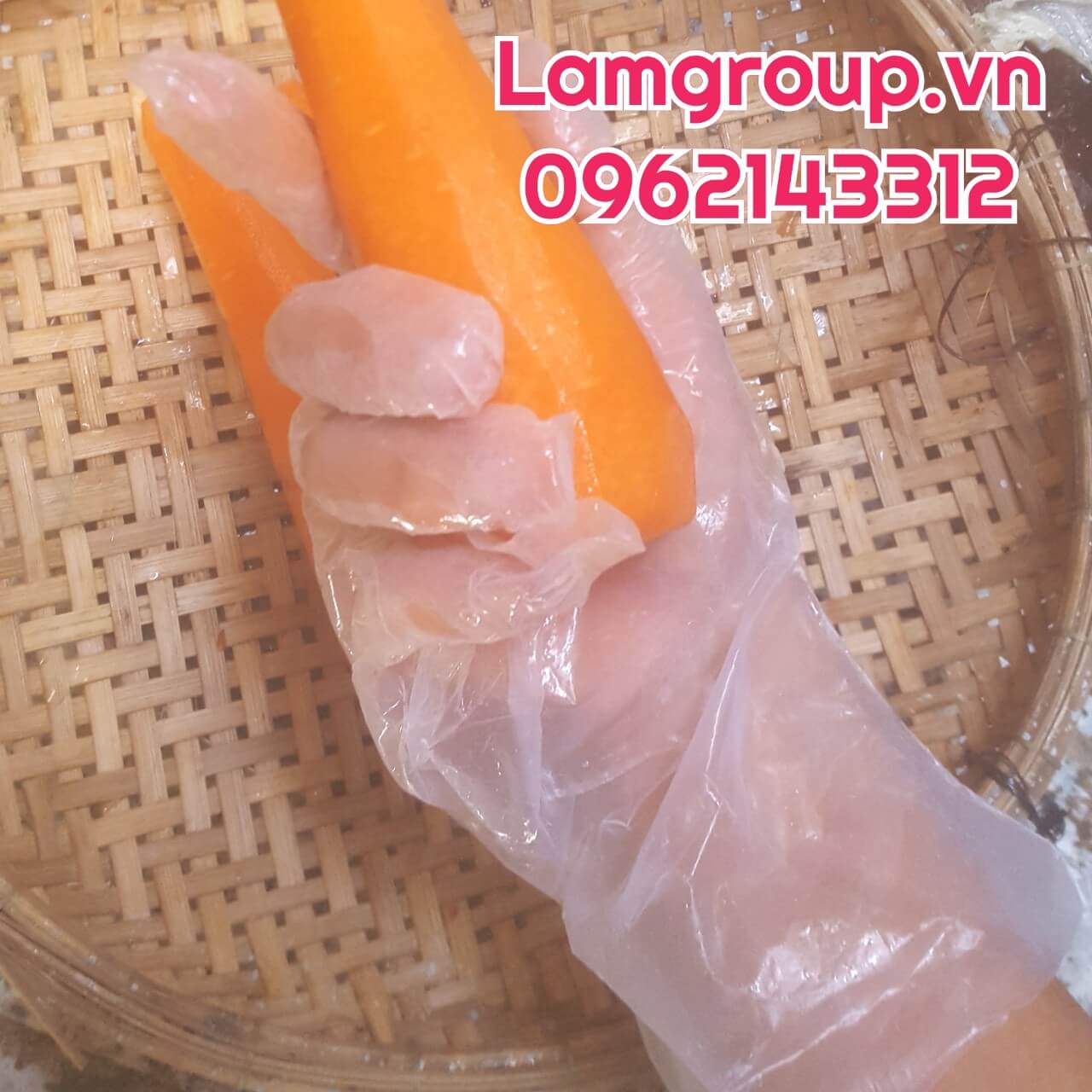 ĐẶC ĐIỂM GĂNG TAY NILON DÙNG 1 LẦN TRONG NGÀNH CHẾ BIẾN THỰC PHẨM ĐẶC ĐIỂM GĂNG TAY NILON DÙNG 1 LẦN TRONG NGÀNH CHẾ BIẾN THỰC PHẨM