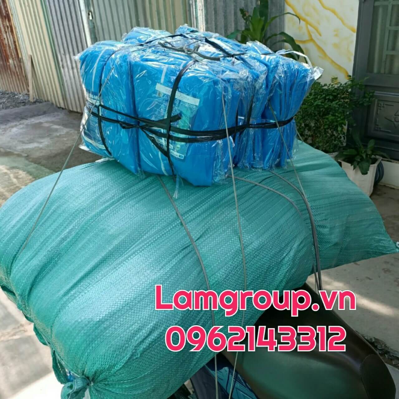 QUẦN ÁO PHÒNG DỊCH BỘ 4 MÓN GỒM NHỮNG GÌ? QUẦN ÁO PHÒNG DỊCH BỘ 4 MÓN GỒM NHỮNG GÌ?