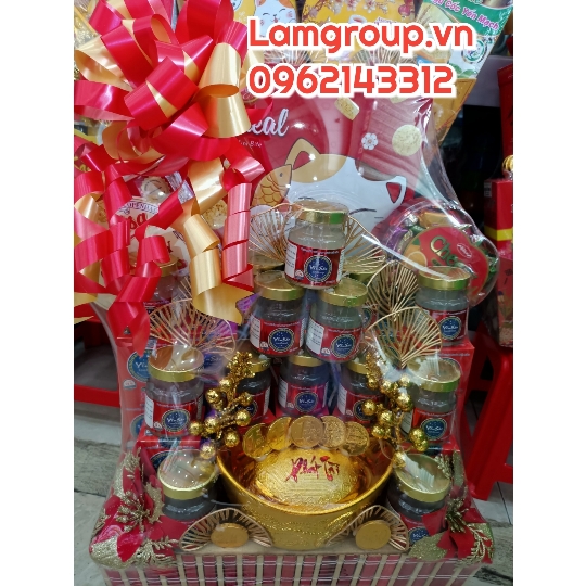 Giỏ hộp quà tết 2023 đẹp bộ 6 hũ yến thơm ngon bổ dưỡng Giỏ hộp quà tết 2023 đẹp bộ 6 hũ yến thơm ngon bổ dưỡng