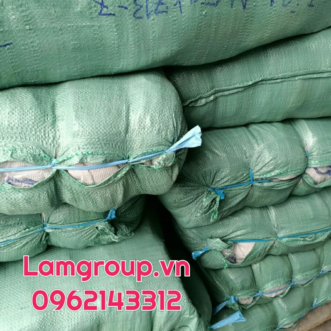 XƯỞNG SẢN XUẤT VÀ PHÂN PHỐI BAO TAY VẢI TRẮNG PE 35%, COTTON 65% XƯỞNG SẢN XUẤT VÀ PHÂN PHỐI BAO TAY VẢI TRẮNG PE 35%, COTTON 65%