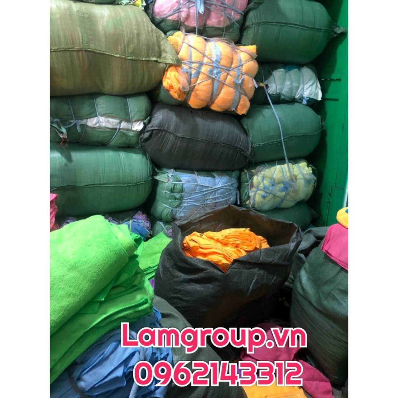 Giẻ lau công nghiệp giá rẻ tháng 8 tại TP.HCM Giẻ lau công nghiệp giá rẻ tháng 8 tại TP.HCM