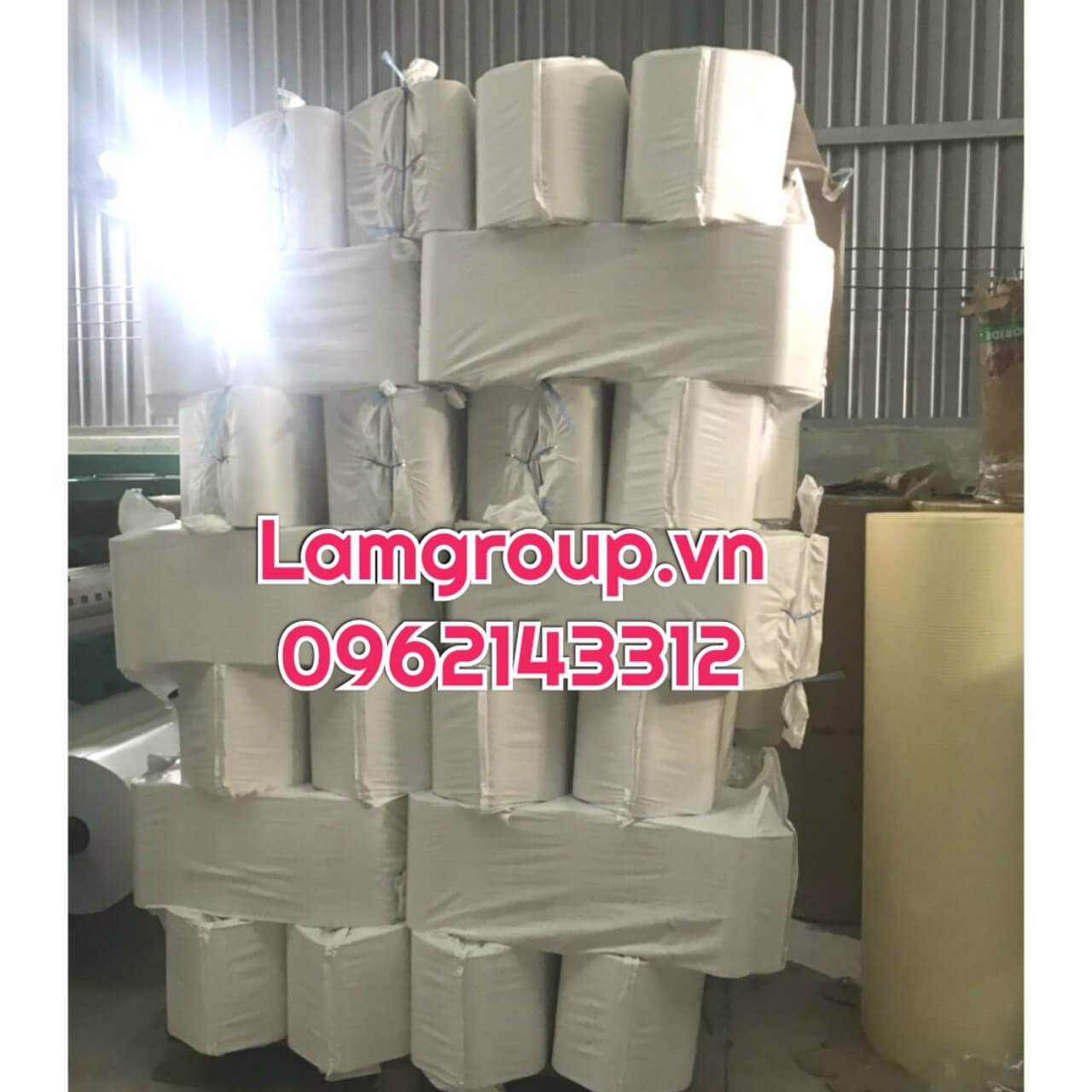 Băng keo đóng thùng giá rẻ - chất lượng ổn định Băng keo đóng thùng giá rẻ - chất lượng ổn định