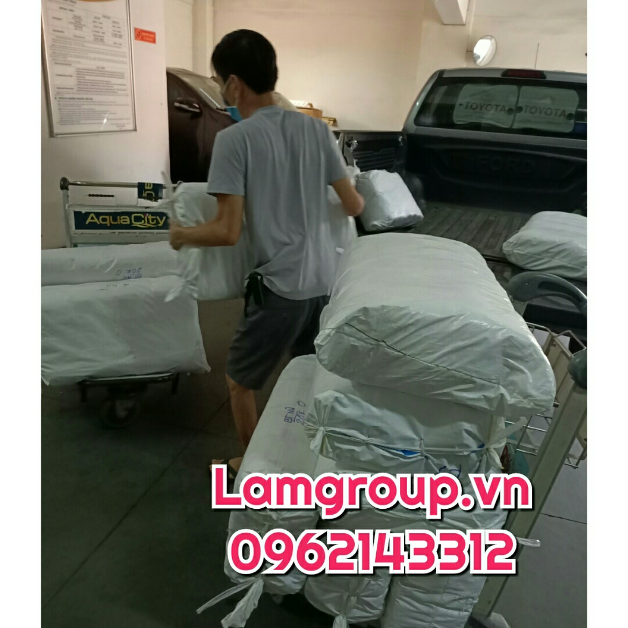 Găng tay Nilon xốp trắng dùng 01 lần cho nam nữ giá rẻ nhất TP.HCM Găng tay Nilon xốp trắng dùng 01 lần cho nam nữ giá rẻ nhất TP.HCM