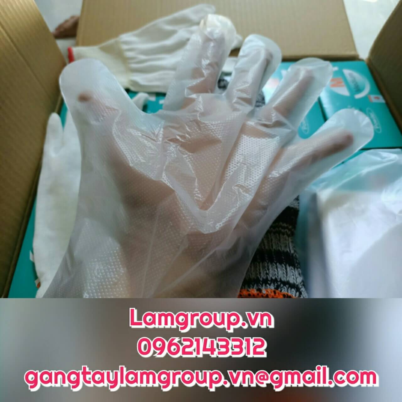 GĂNG TAY NILON ĐỤC LỖ GĂNG TAY NILON ĐỤC LỖ