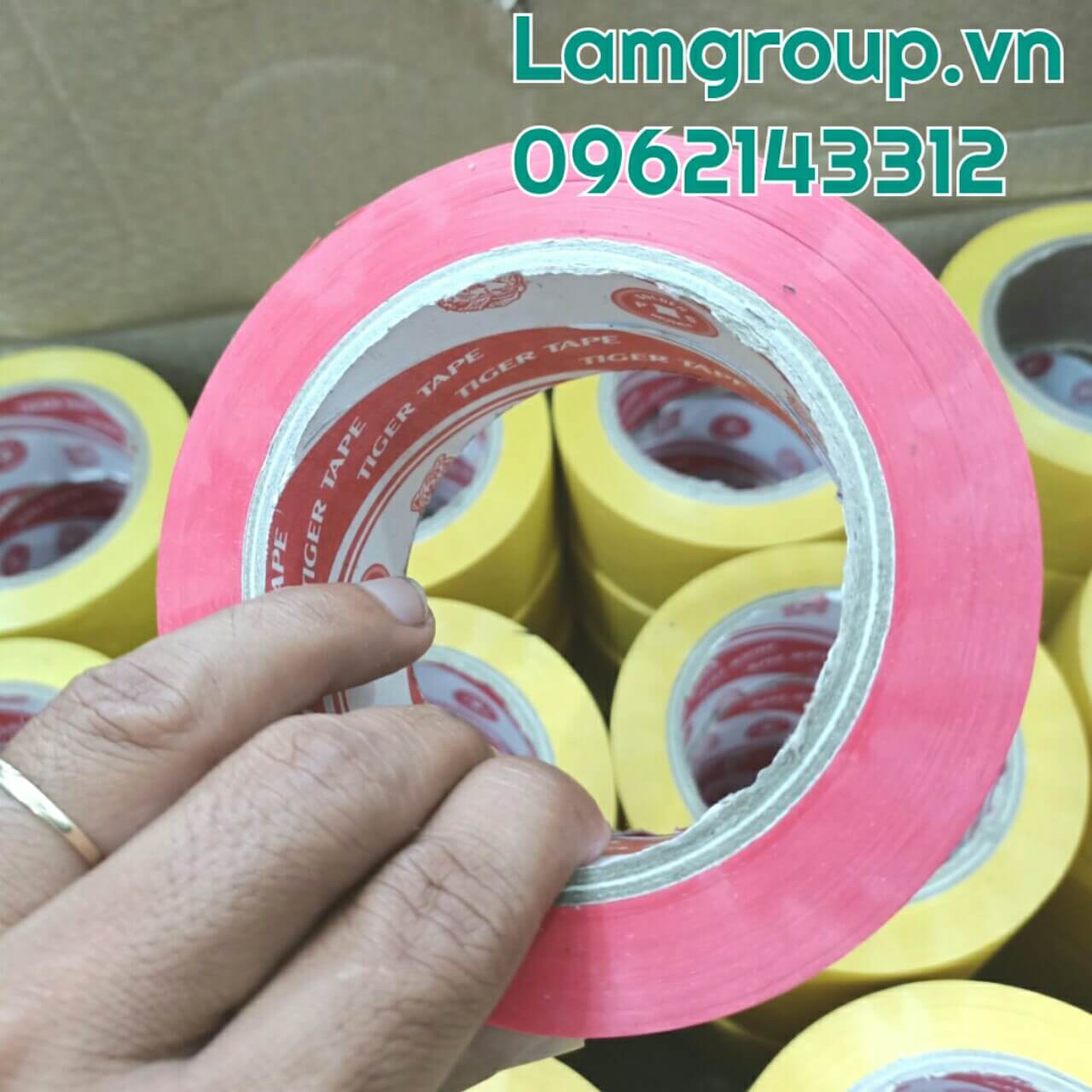 BĂNG KEO DÁN THÙNG XỐP GIÁ RẺ BĂNG KEO ĐÓNG GÓI HÀNG TRONG ĐỤC BĂNG KEO DÁN THÙNG XỐP GIÁ RẺ BĂNG KEO ĐÓNG GÓI HÀNG TRONG ĐỤC