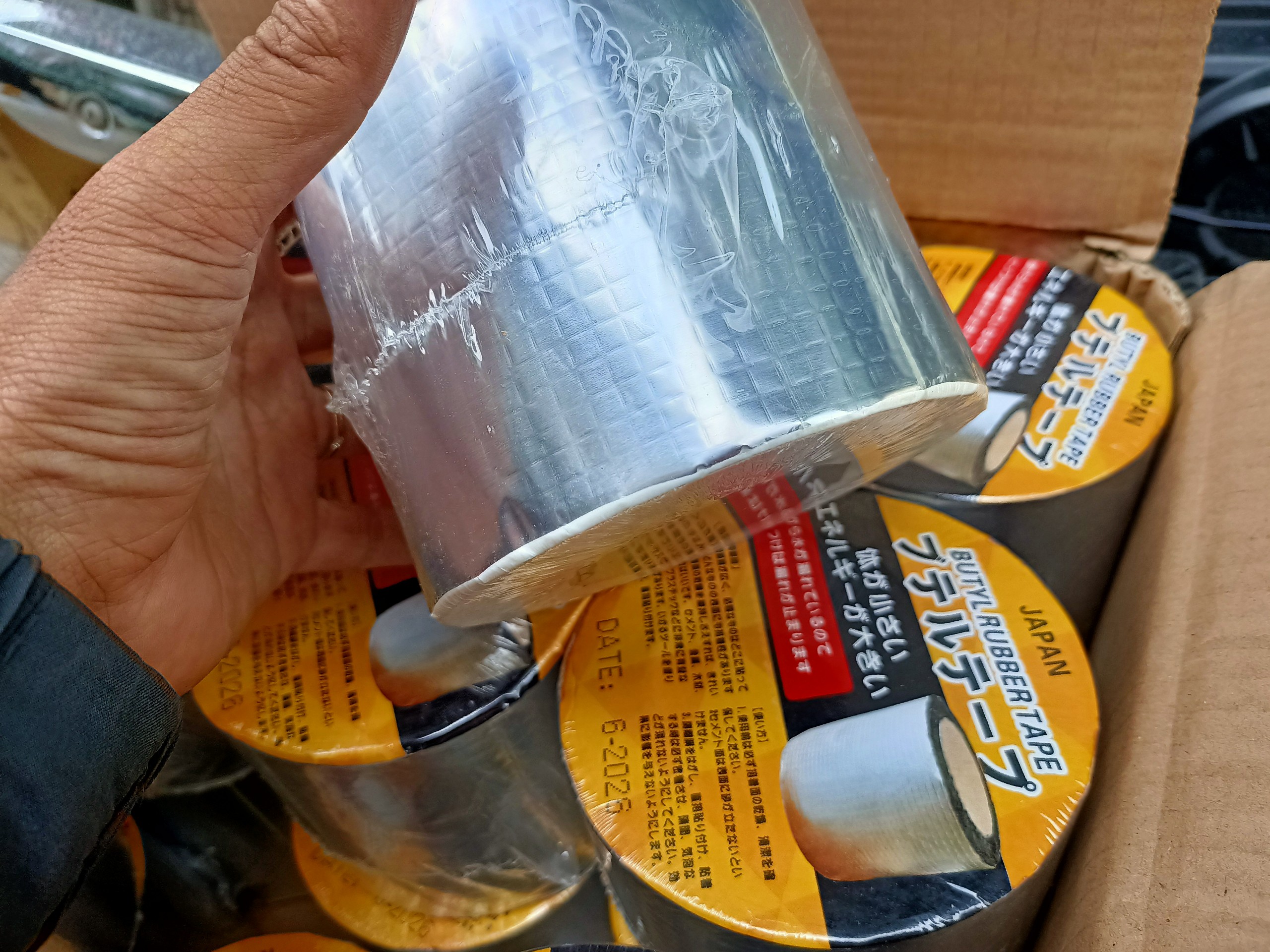 Băng keo chống dột giá sỉ tại TP.HCM Băng keo chống dột giá sỉ tại TP.HCM