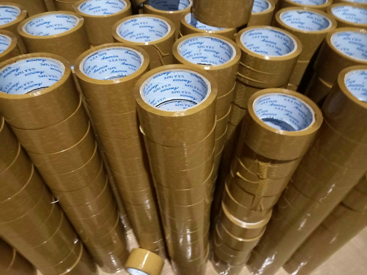 BĂNG KEO MÀU DÁN THÙNG XỐP 5CM NHIỀU MÀU GIÁ SỈ BĂNG KEO MÀU DÁN THÙNG XỐP 5CM NHIỀU MÀU GIÁ SỈ