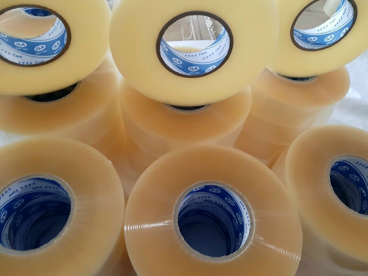 BĂNG KEO VĂN PHÒNG PHẨM 1.8CM - 2.5CM GIÁ RẺ BĂNG KEO VĂN PHÒNG PHẨM 1.8CM - 2.5CM GIÁ RẺ