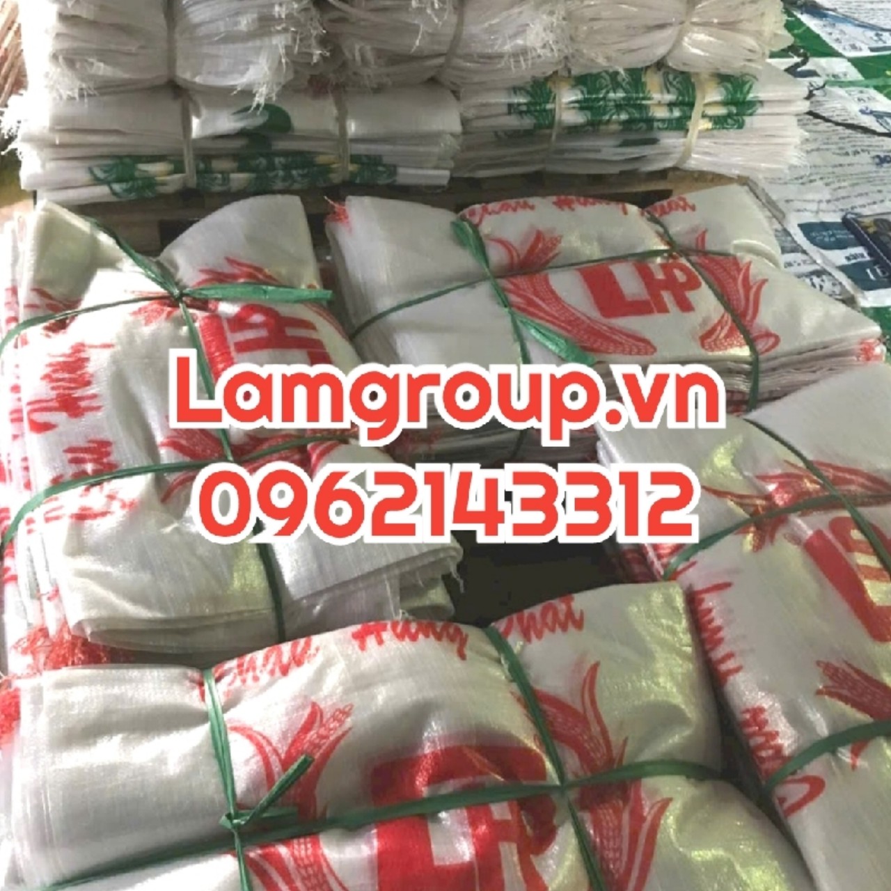 Bán sỉ bao tải đựng lúa gạo phục vụ thu hoạch lúa vụ hè thu giá rẻ Bán sỉ bao tải đựng lúa gạo phục vụ thu hoạch lúa vụ hè thu giá rẻ