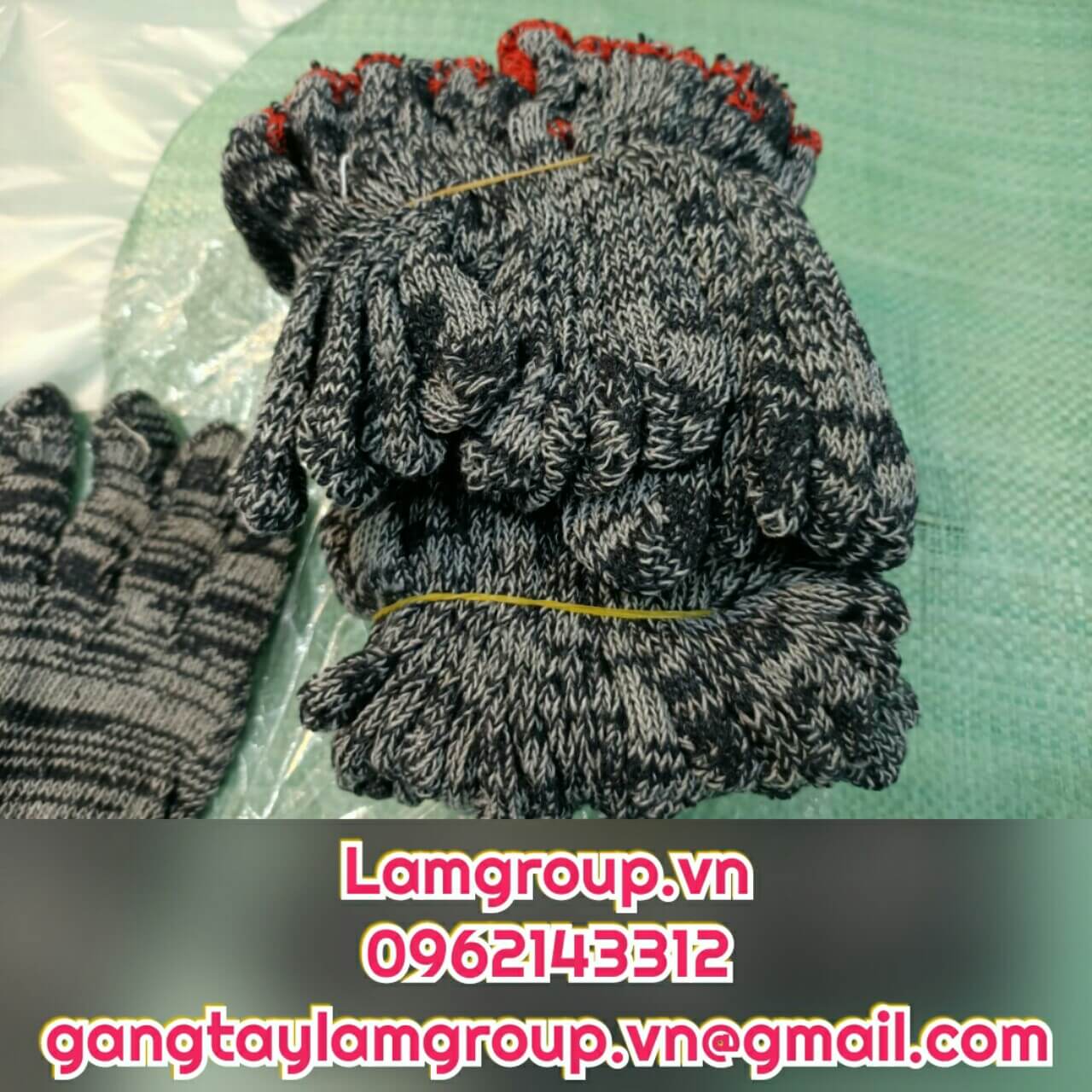 Găng tay len muối tiêu Găng tay len muối tiêu