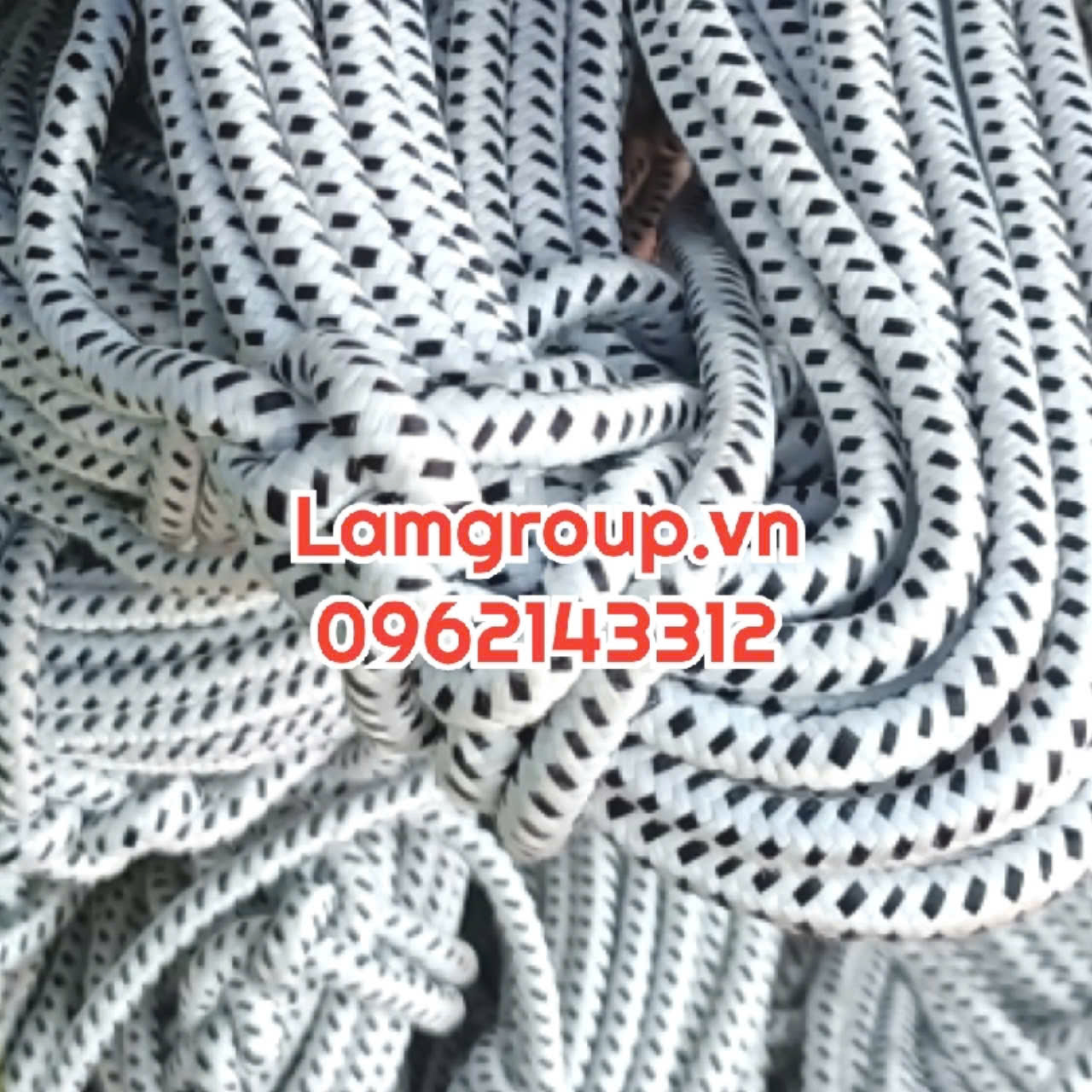 Kho sỉ các loại dây dù: bản dẹt và bản tròn Kho sỉ các loại dây dù: bản dẹt và bản tròn