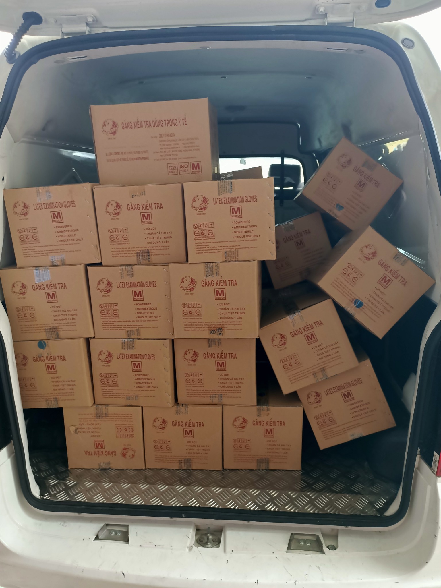 So sánh găng tay nitrile - latex và vinyl – loại nào phù hợp với bạn So sánh găng tay nitrile - latex và vinyl – loại nào phù hợp với bạn