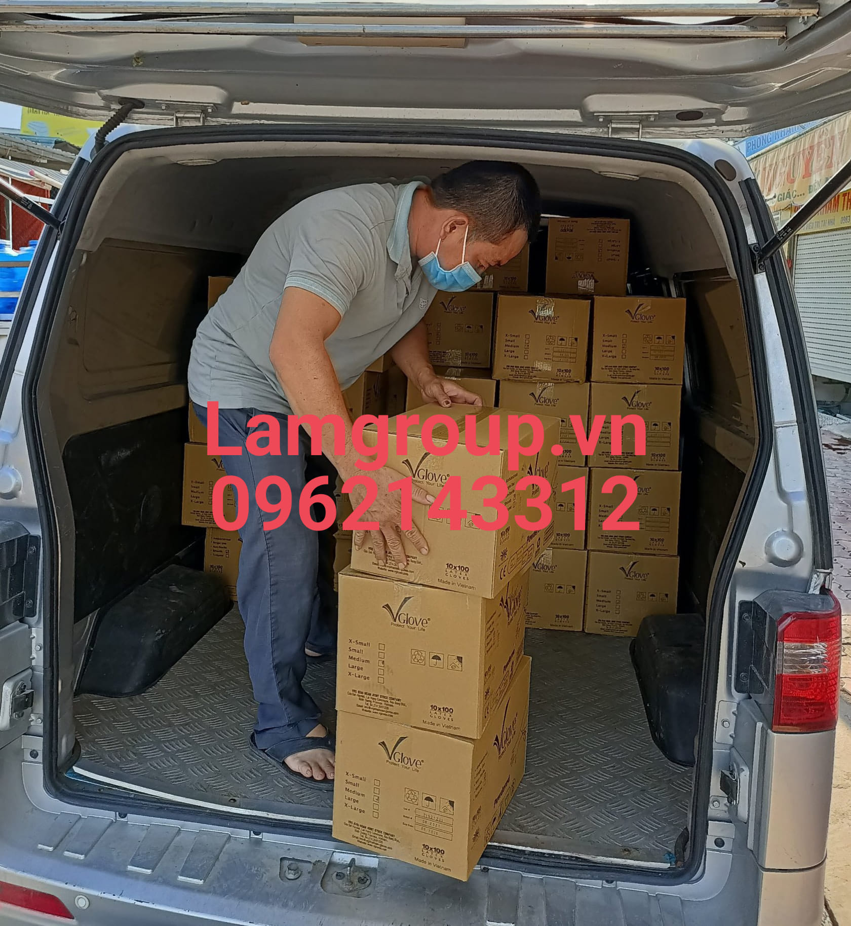 Lamgroup – nơi bán sỉ găng tay y tế uy tín và chất lượng