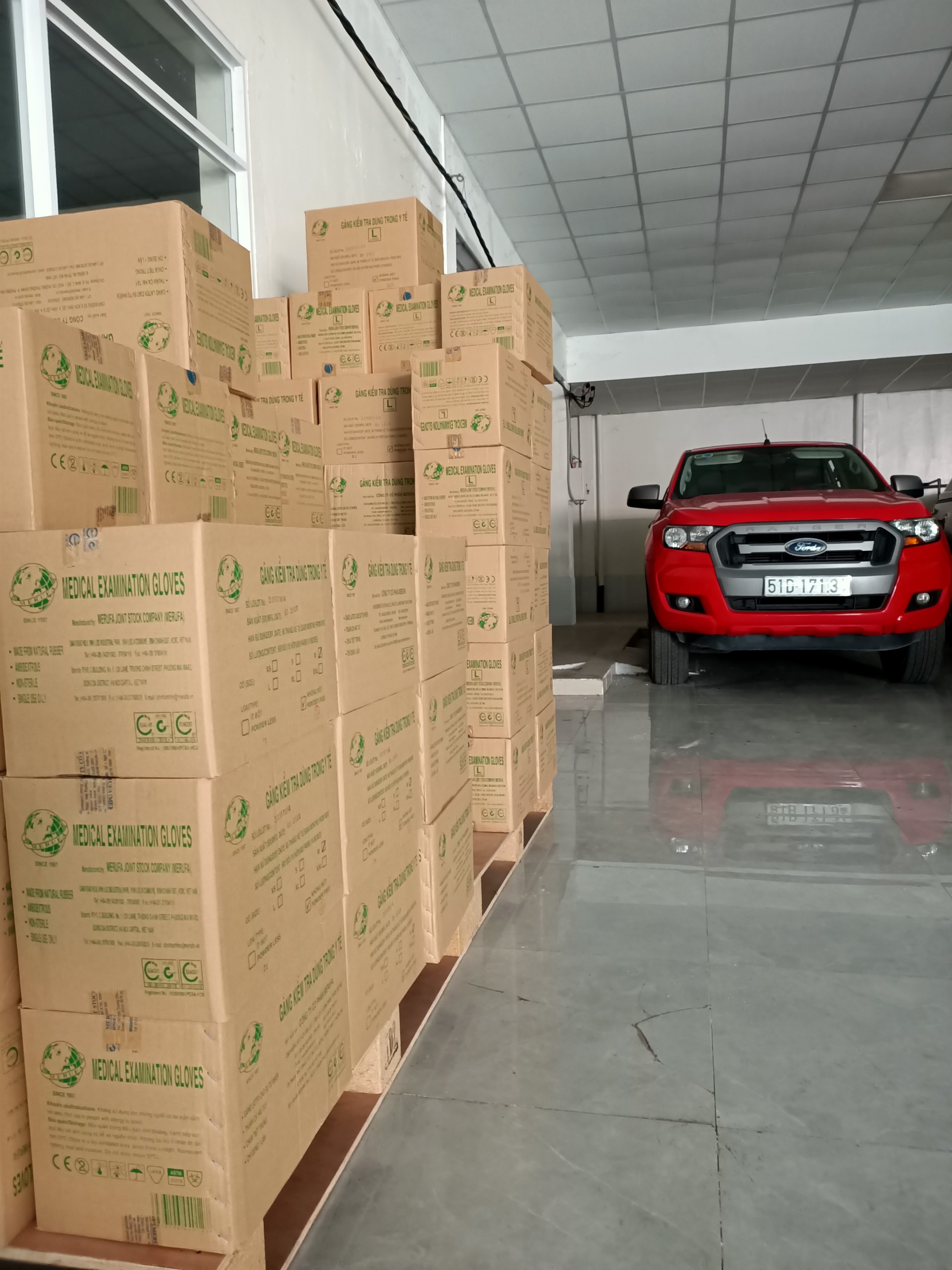 Bán buôn sỉ găng tay y tế tại TpHCM Bán buôn sỉ găng tay y tế tại TpHCM