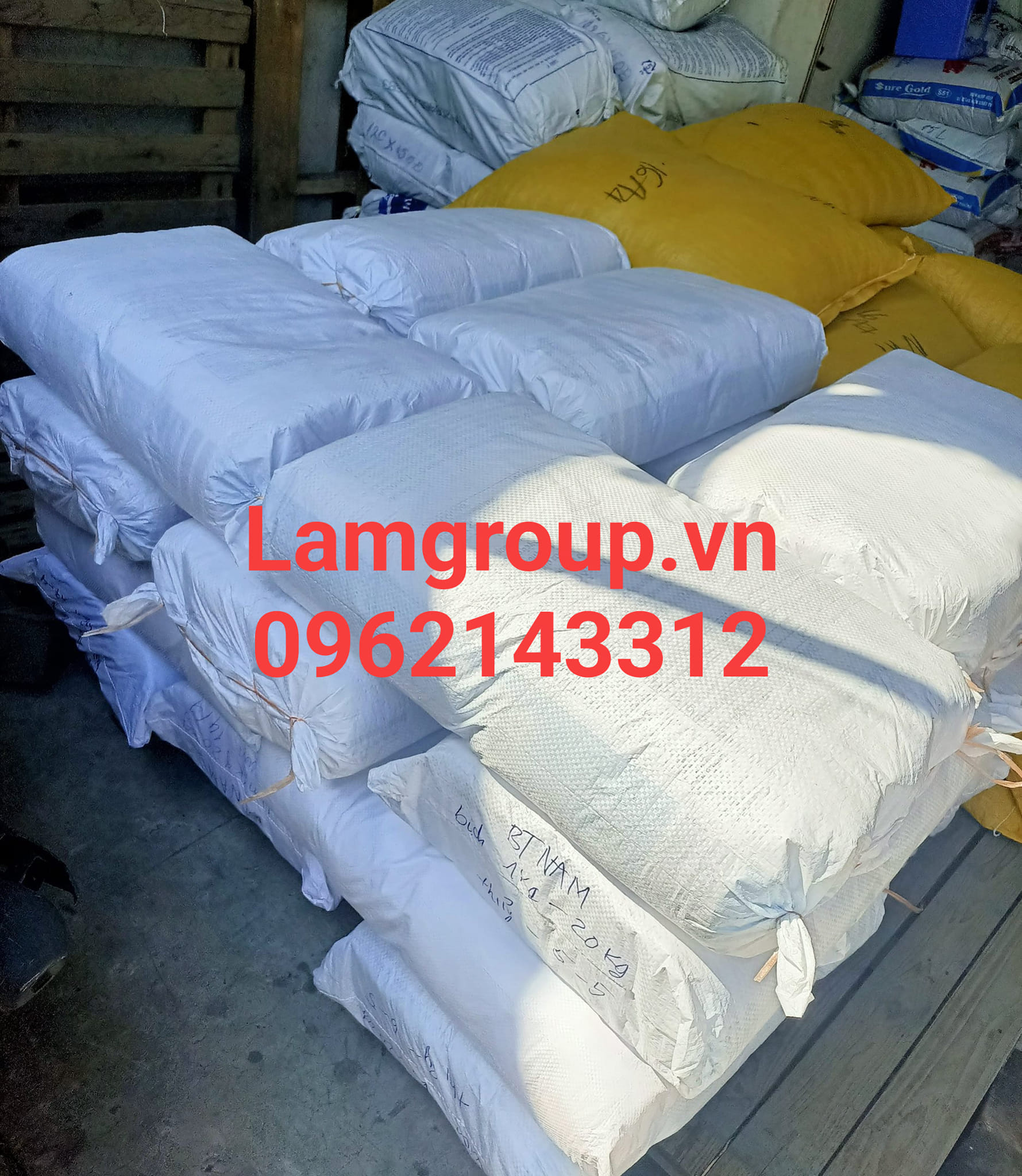 Nơi cung cấp găng tay nilon chất lượng Nơi cung cấp găng tay nilon chất lượng