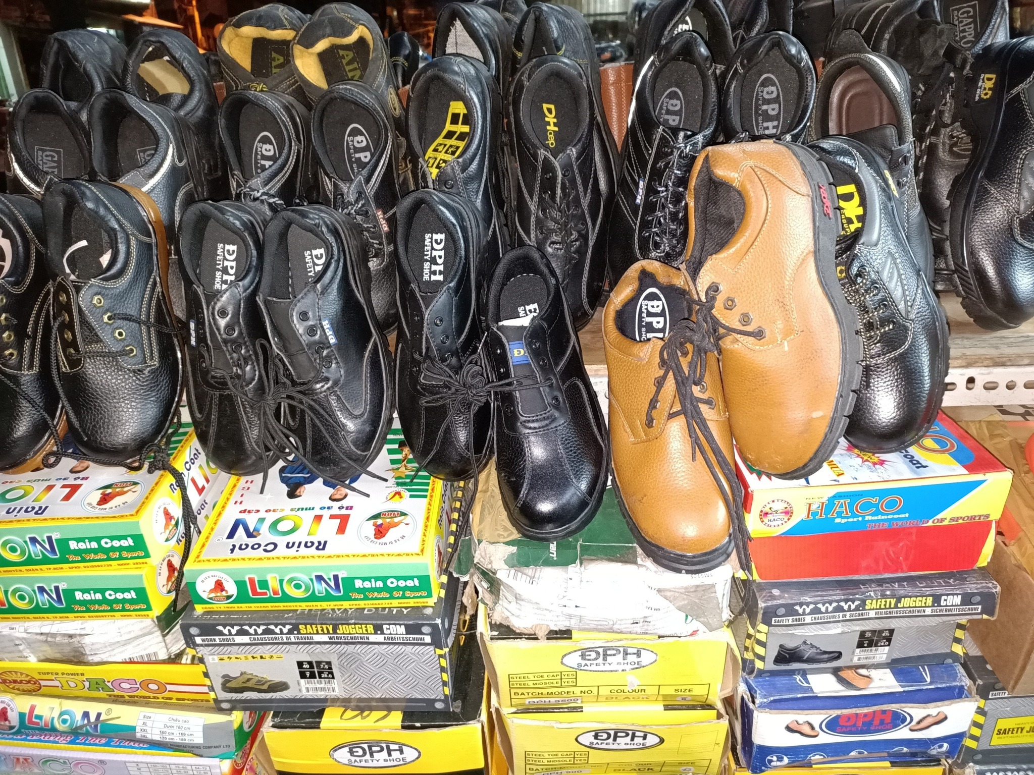 NGUỒN SỈ CÁC LOẠI GIÀY BHLD CHÍNH HÃNG JOGGER - XP CÁC LOẠI NGUỒN SỈ CÁC LOẠI GIÀY BHLD CHÍNH HÃNG JOGGER - XP CÁC LOẠI