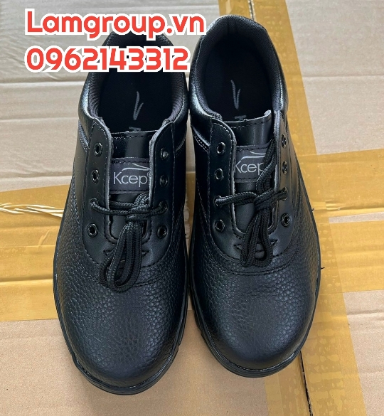 Giày bảo hộ công trình Jogger giá rẻ nhất năm Giày bảo hộ công trình Jogger giá rẻ nhất năm
