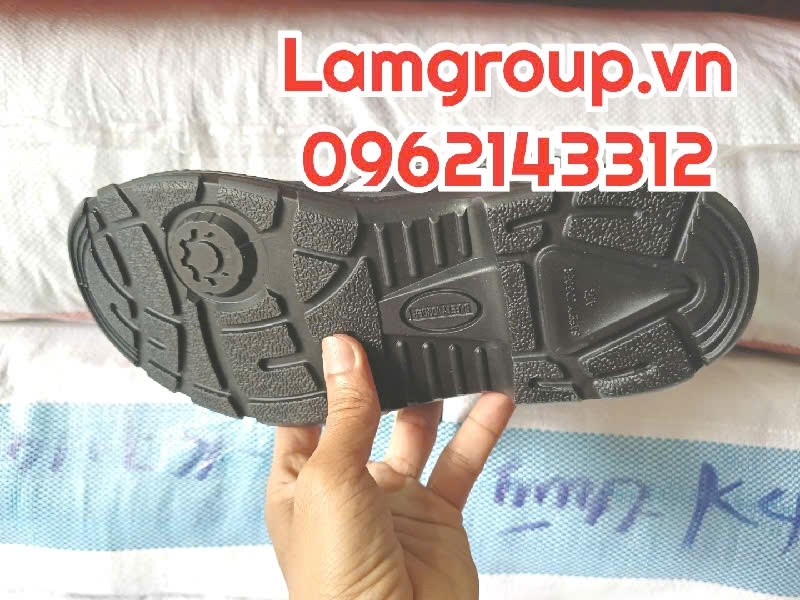 Giày bảo hộ lao động công trình cao cấp jogger Giày bảo hộ lao động công trình cao cấp jogger