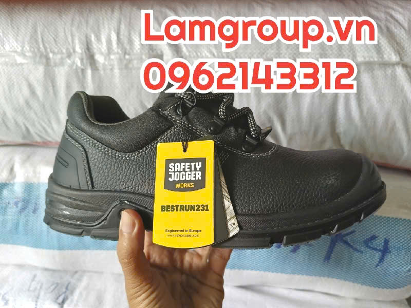 Top 5 mẫu giày bảo hộ giá rẻ Top 5 mẫu giày bảo hộ giá rẻ