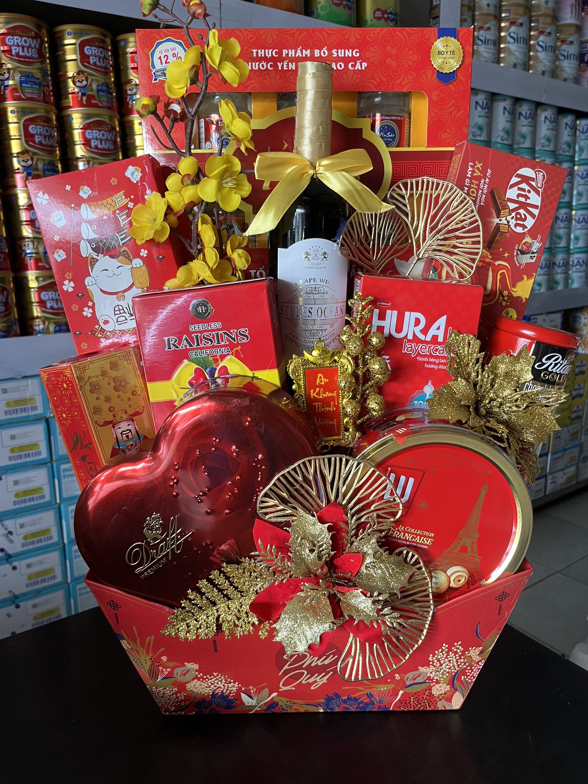 Hộp quà tết cho doanh nghiệp theo yêu cầu năm 2024 Hộp quà tết cho doanh nghiệp theo yêu cầu năm 2024