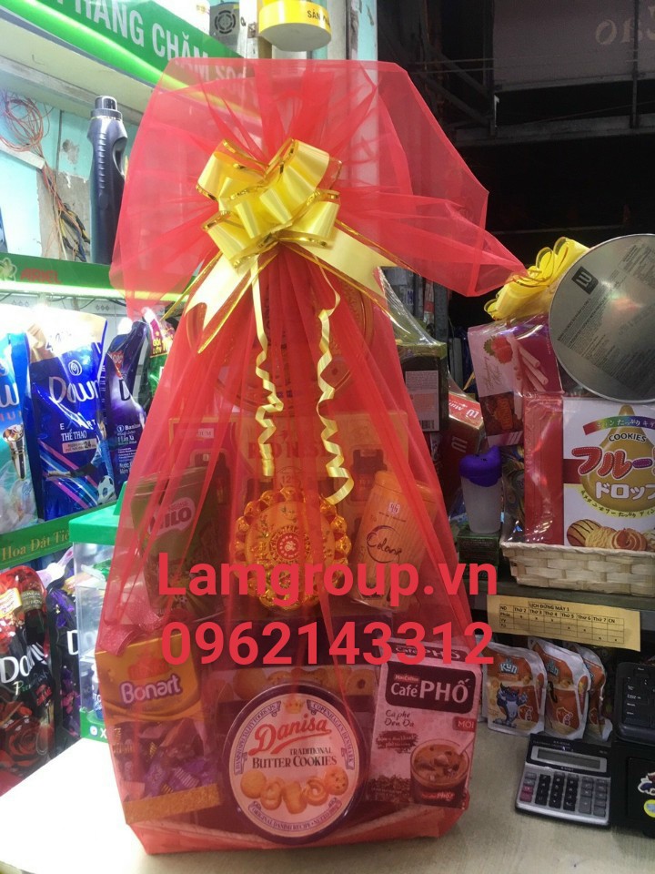 GIỎ QUÀ TẾT BÁNH KẸO ĐỦ LOẠI- HÀNG CHÍNH HÃNG TPHCM CÓ XUẤT HÓA ĐƠN VAT GIỎ QUÀ TẾT BÁNH KẸO ĐỦ LOẠI- HÀNG CHÍNH HÃNG TPHCM CÓ XUẤT HÓA ĐƠN VAT