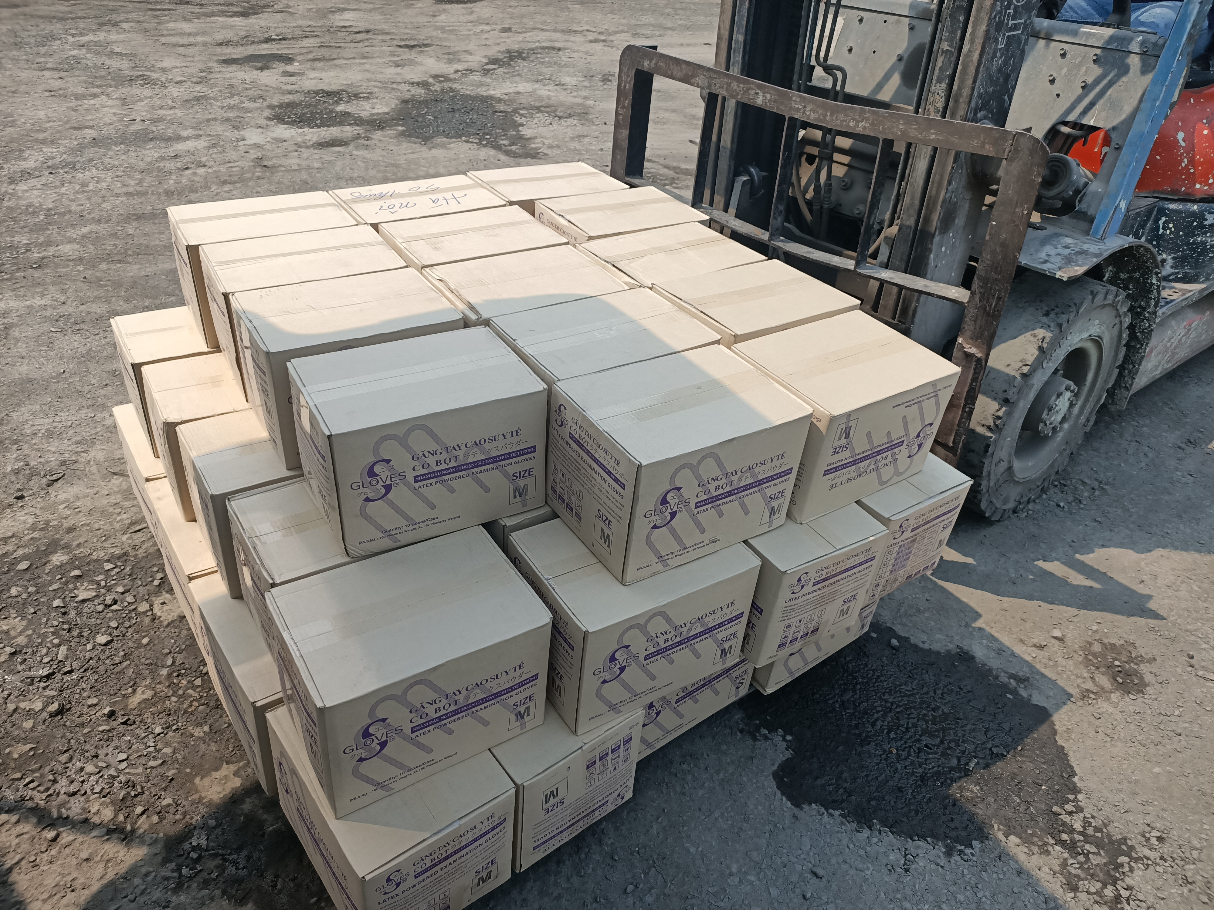 Găng tay cao su y tế dùng 01 lần trong sản xuất kinh doanh dịch vụ và phòng chống dịch covid 19 Găng tay cao su y tế dùng 01 lần trong sản xuất kinh doanh dịch vụ và phòng chống dịch covid 19