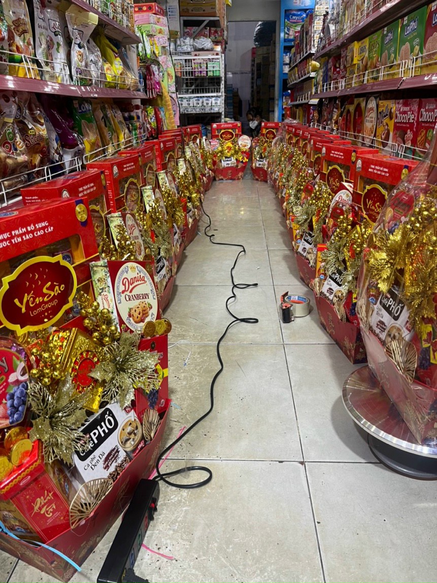 Set quà tặng Tết Giáp thìn 2024 - bộ nước yến 70ml Lamgroup giành cho người thân bạn bè Set quà tặng Tết Giáp thìn 2024 - bộ nước yến 70ml Lamgroup giành cho người thân bạn bè