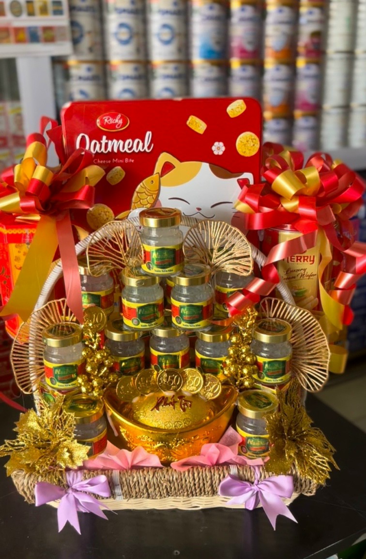 Đơn vị nhà cung cấp sỉ set giỏ quà tết 2024 giáp thìn nước yến sào tổ yến cao cấp Lamgroup Đơn vị nhà cung cấp sỉ set giỏ quà tết 2024 giáp thìn nước yến sào tổ yến cao cấp Lamgroup