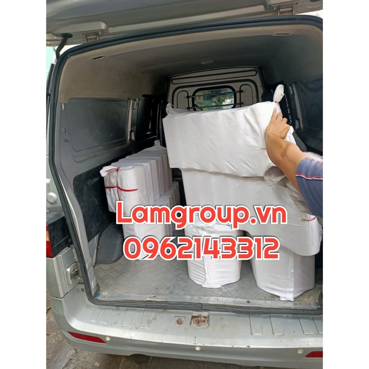 BĂNG KEO HAI MẶT GIÁ RẺ - CẮT THEO YÊU CẦU 1F2 2F 2F4 4F8 BĂNG KEO HAI MẶT GIÁ RẺ - CẮT THEO YÊU CẦU 1F2 2F 2F4 4F8