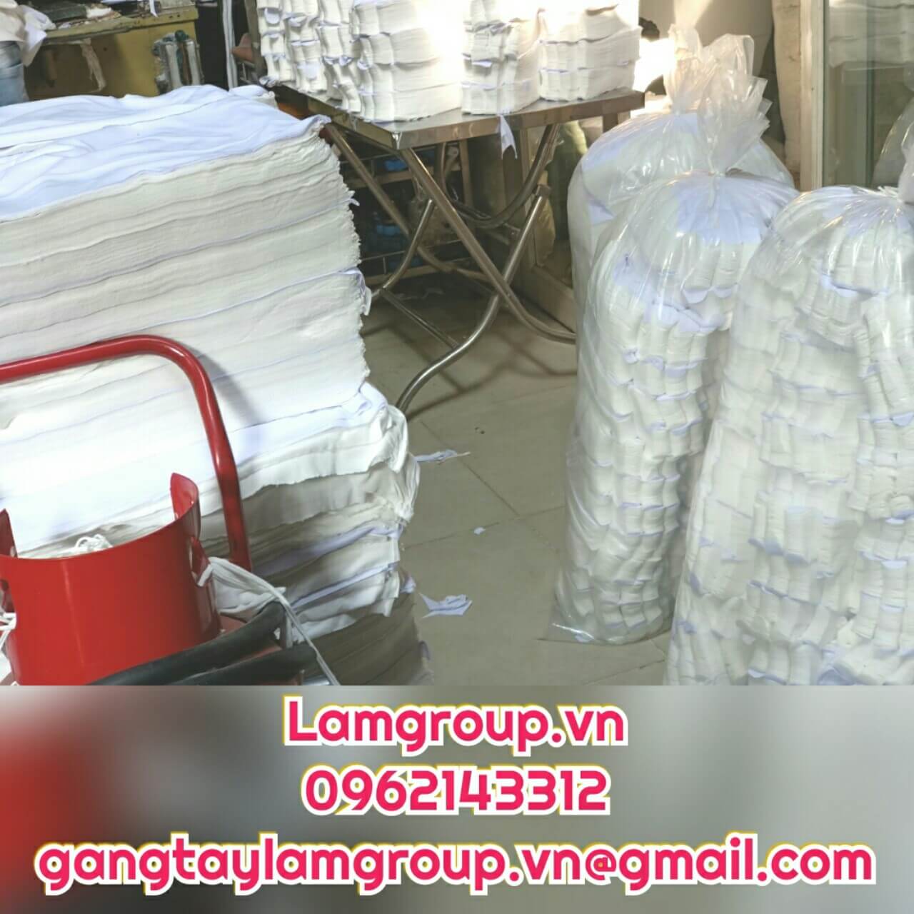 SẢN XUẤT VÀ BỎ SỈ GĂNG TAY VẢI ( ĐỦ LOẠI) SẢN XUẤT VÀ BỎ SỈ GĂNG TAY VẢI ( ĐỦ LOẠI)