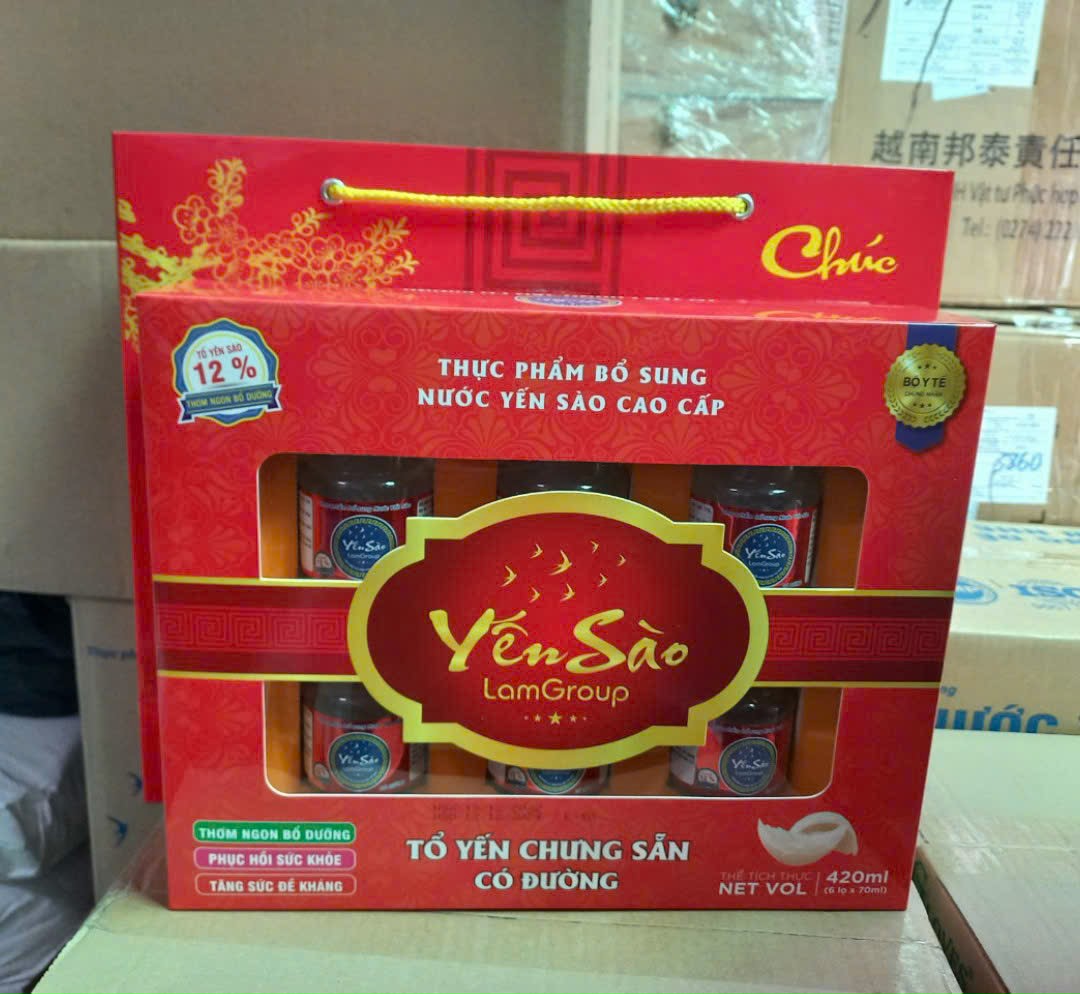 NƯỚC YẾN SÀO NHÂN SÂM TƯƠI LÁT HÀN QUỐC TẶNG QUÀ TẾT Ý NGHĨA NƯỚC YẾN SÀO NHÂN SÂM TƯƠI LÁT HÀN QUỐC TẶNG QUÀ TẾT Ý NGHĨA