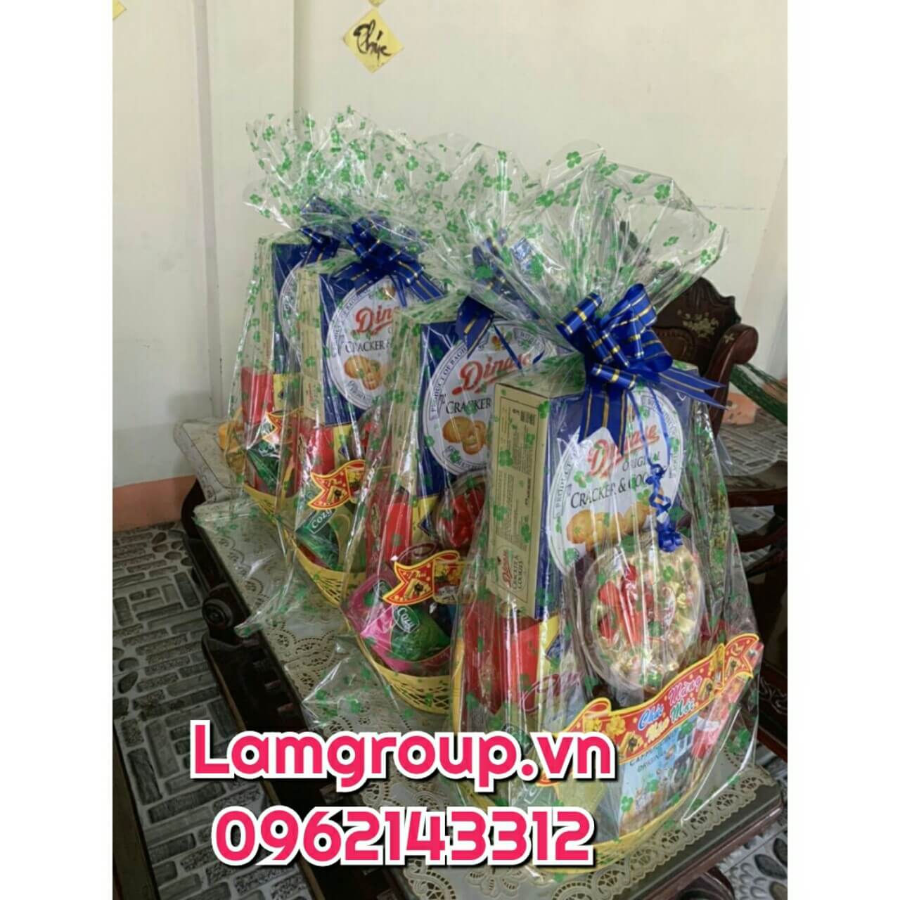 CỬA HÀNG BÁN GIỎ QUÀ TẾT ĐA DẠNG KIỂU MẪU CỬA HÀNG BÁN GIỎ QUÀ TẾT ĐA DẠNG KIỂU MẪU