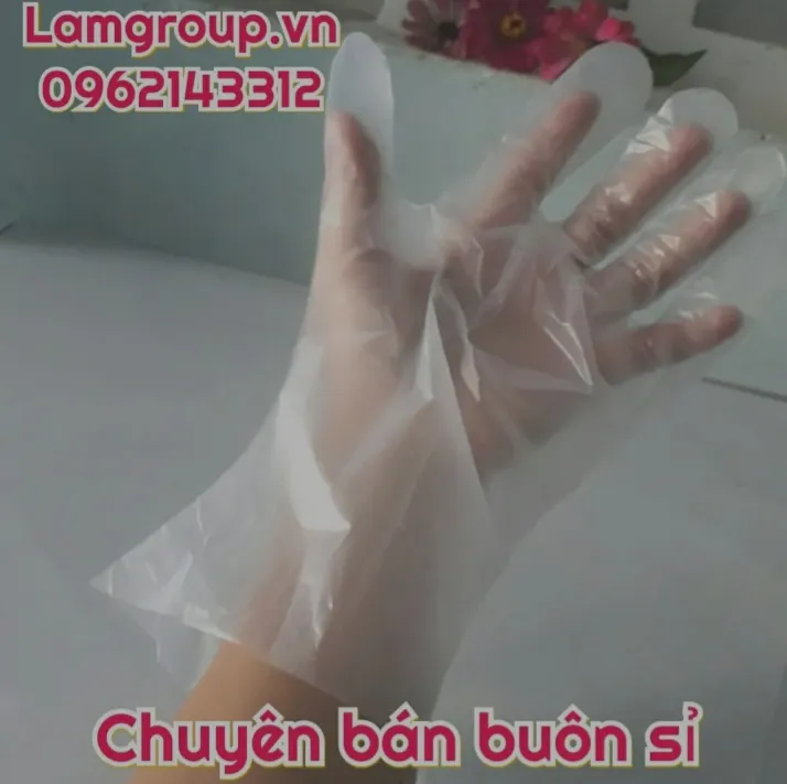 Ứng dụng của găng tay nilon dùng 1 lần trong đời sống & kinh doanh