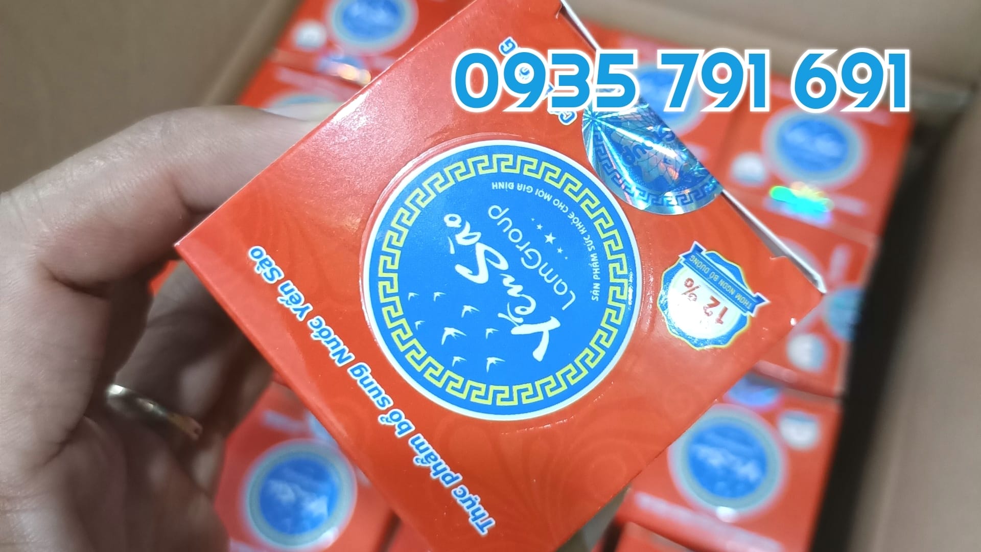 TỔ YẾN SÀO CHƯNG SẴN LỌ 70ML ĐƯỜNG PHÈN BỔ DƯỠNG TỔ YẾN SÀO CHƯNG SẴN LỌ 70ML ĐƯỜNG PHÈN BỔ DƯỠNG