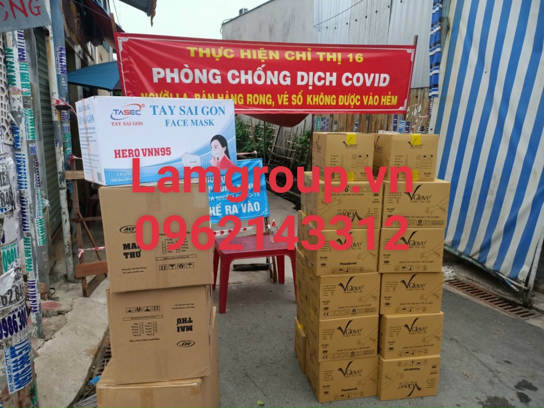 An toàn bảo hộ phòng dịch khi chích vacxin phòng bệnh Covid 19 cho y tế dã chiến và gia đình doanh nghiệp